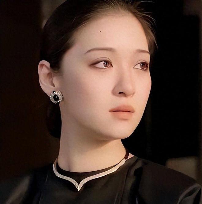 到了自然衰老气质优雅果然岁月从不败美人pg电子模拟器试玩被72岁胡因梦惊艳(图18)